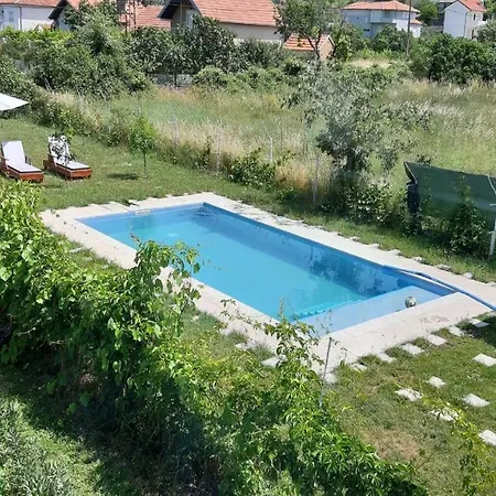 Apartment Merona With Swimming Pool Trebinje Exterior photo